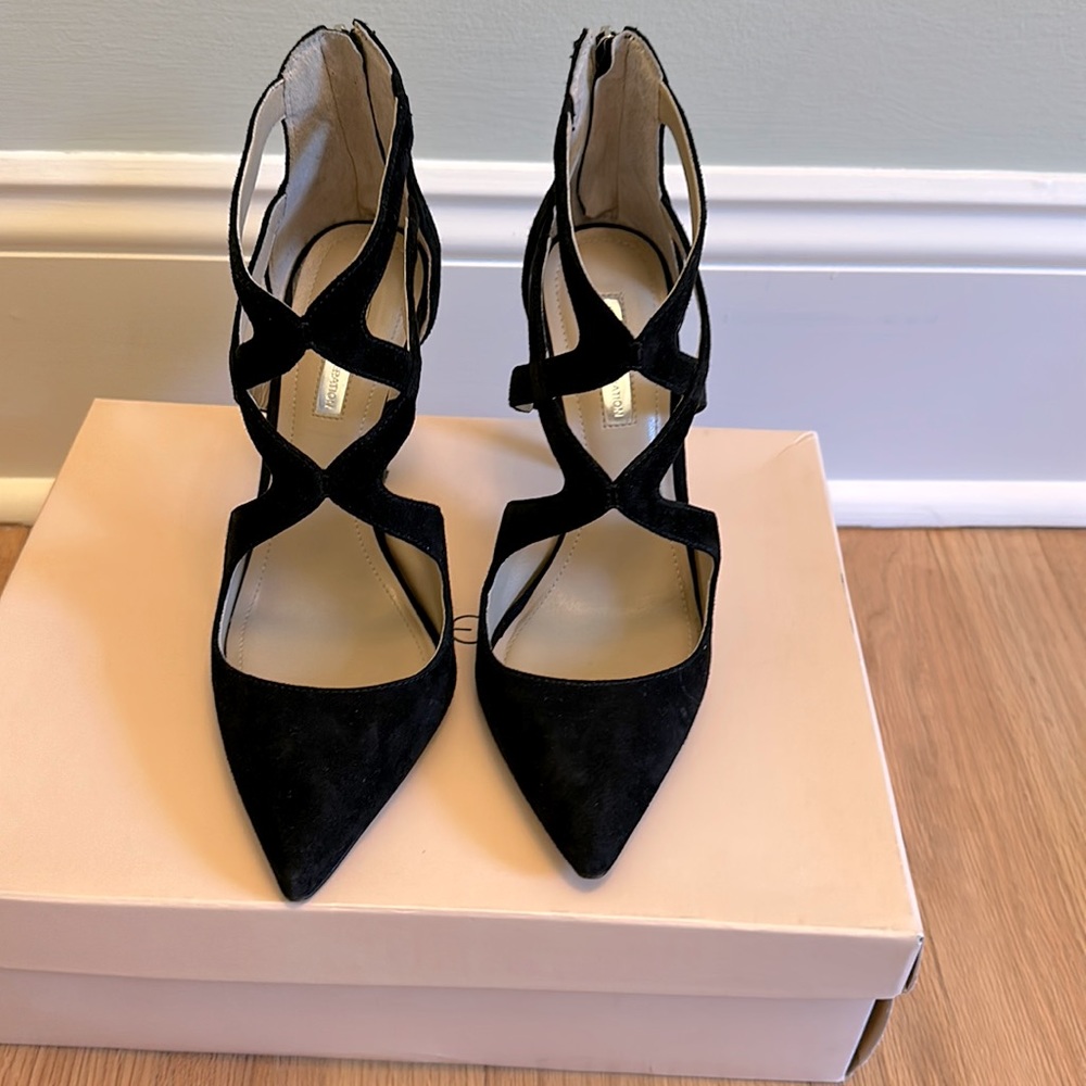 BCBGeneration black suede cage stilettos sz 7M